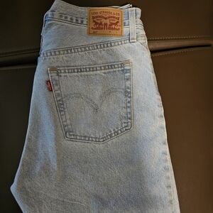 Levi's Classic Light Blue Straight Jeans Button Fly Distressed Knees